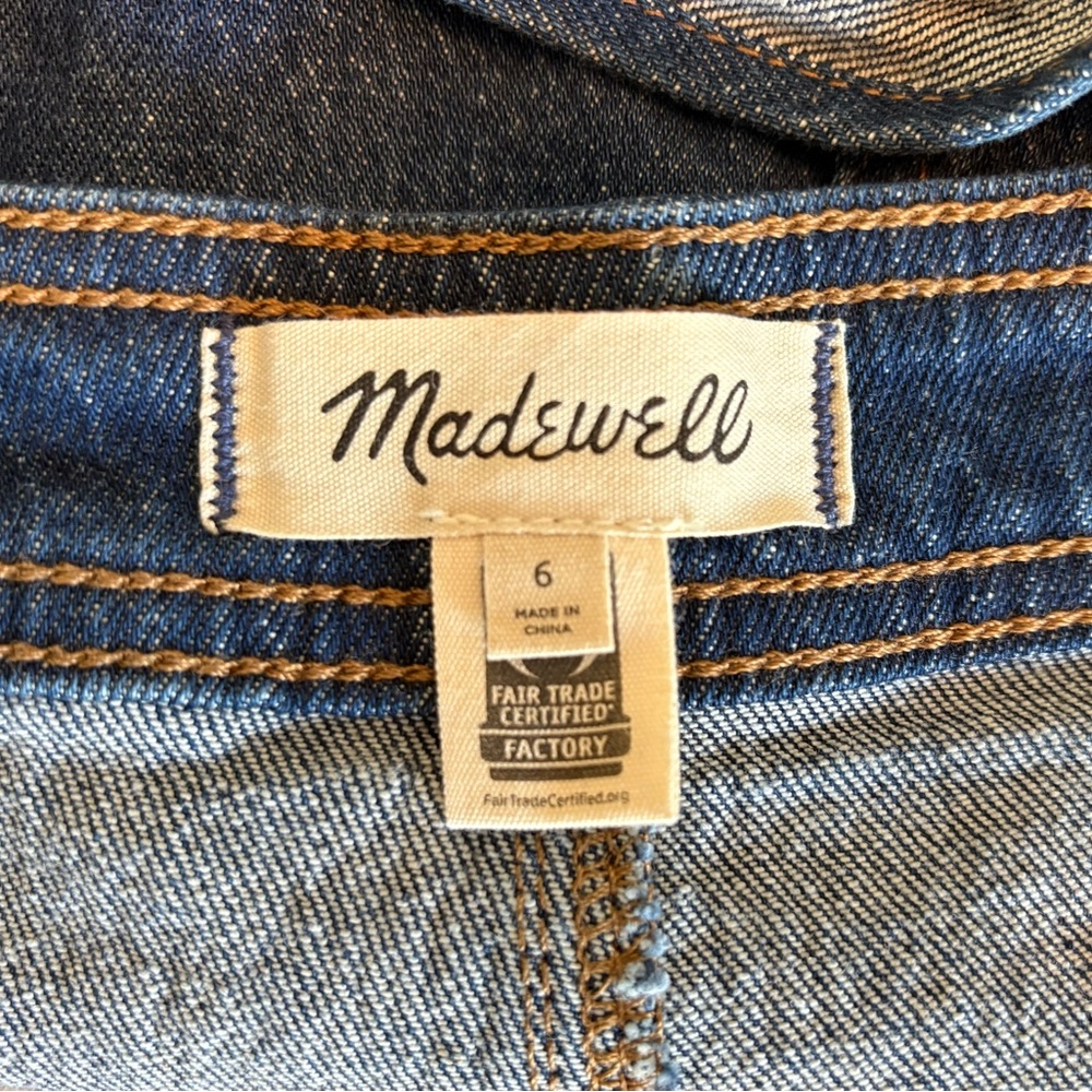 Madewell Tapered Overalls in Dunson Wash, Sz 6 - Picture 7 of 8